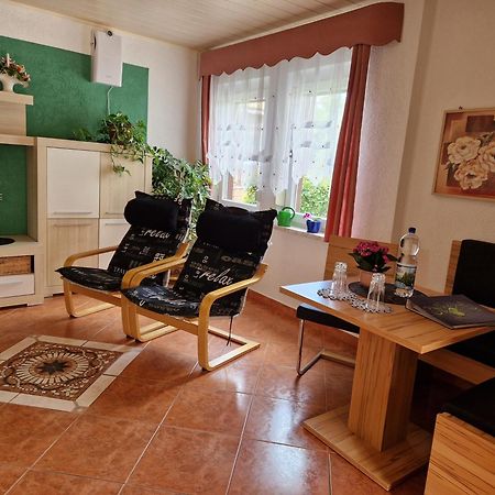 Ferienwohnung Am Oepitzer Berg Pößneck Eksteriør bilde
